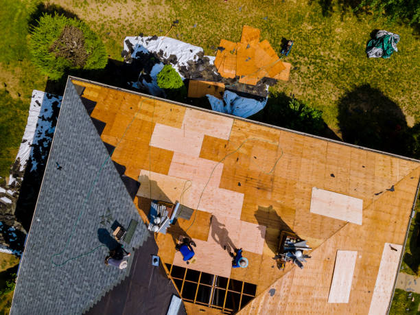 Roof Gutter Cleaning in Linda, CA